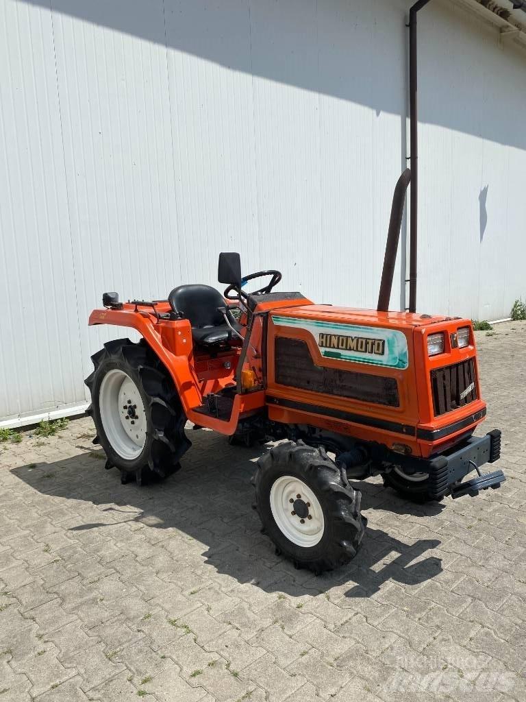 Hinomoto N 209 Taajamatraktorit