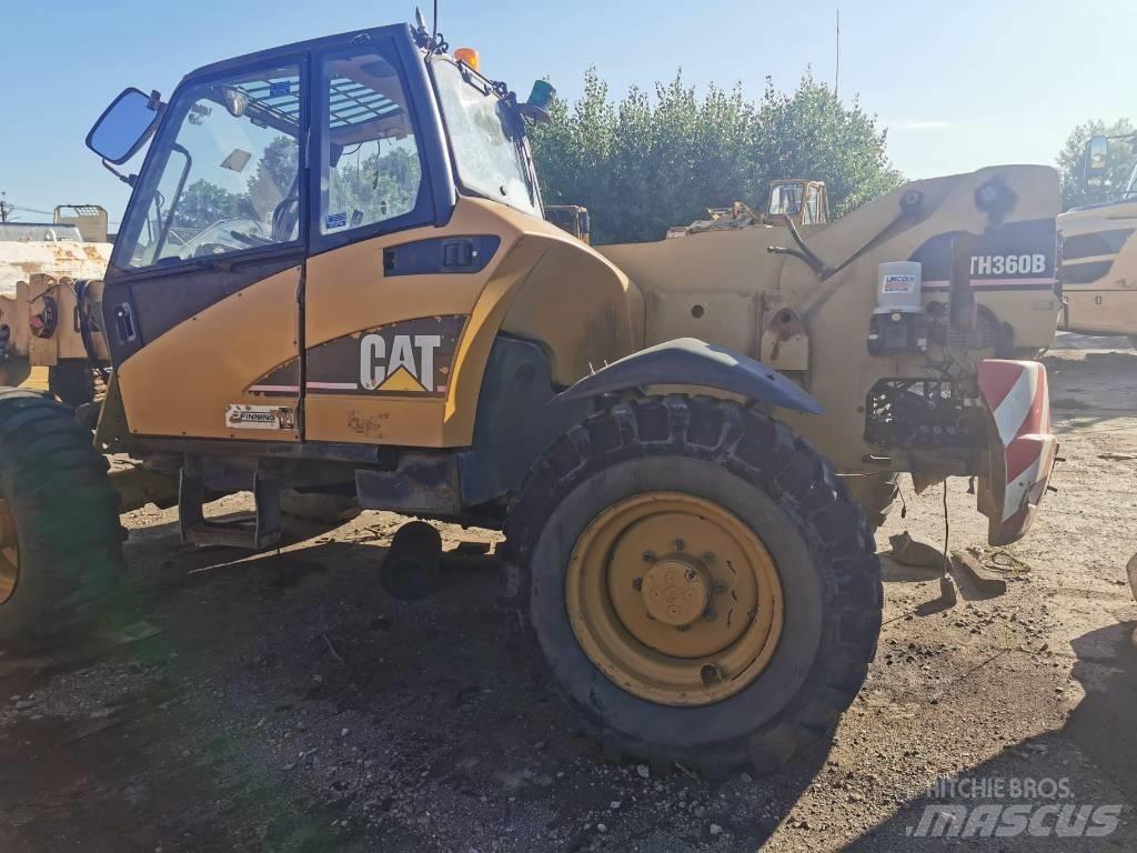 CAT TH 360 B Kurottajat