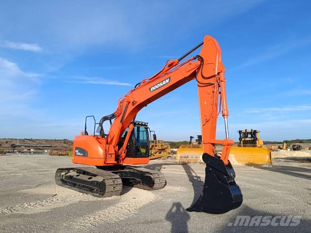 Doosan DX 235 LCR Telakaivukoneet
