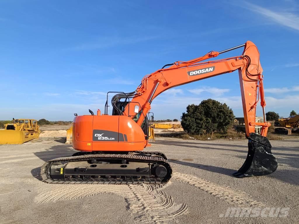 Doosan DX 235 LCR Telakaivukoneet