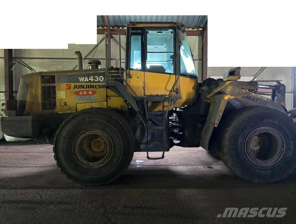 Komatsu WA 430 Pyöräkuormaajat