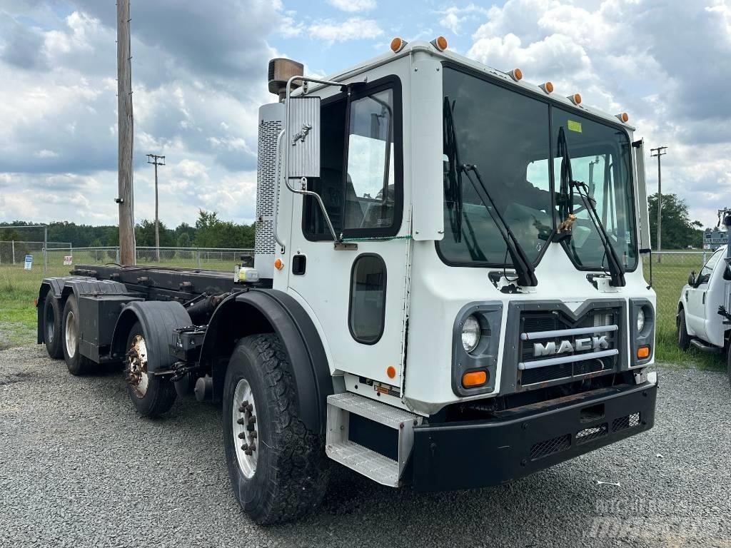 Mack MRU613 Jäteautot