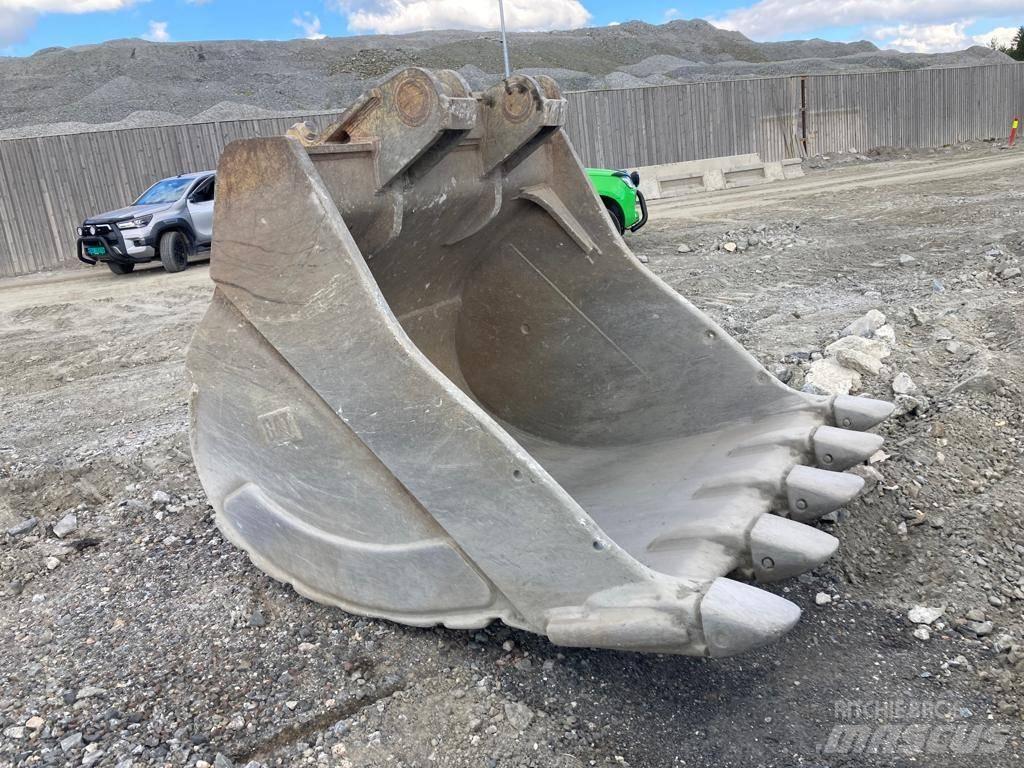 CAT 365 C L UHD/33M Purkukoneet