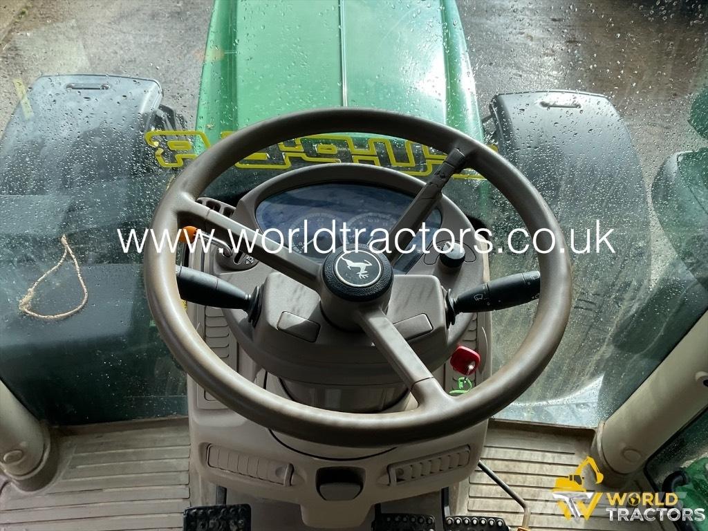 John Deere 6195 R Traktorit