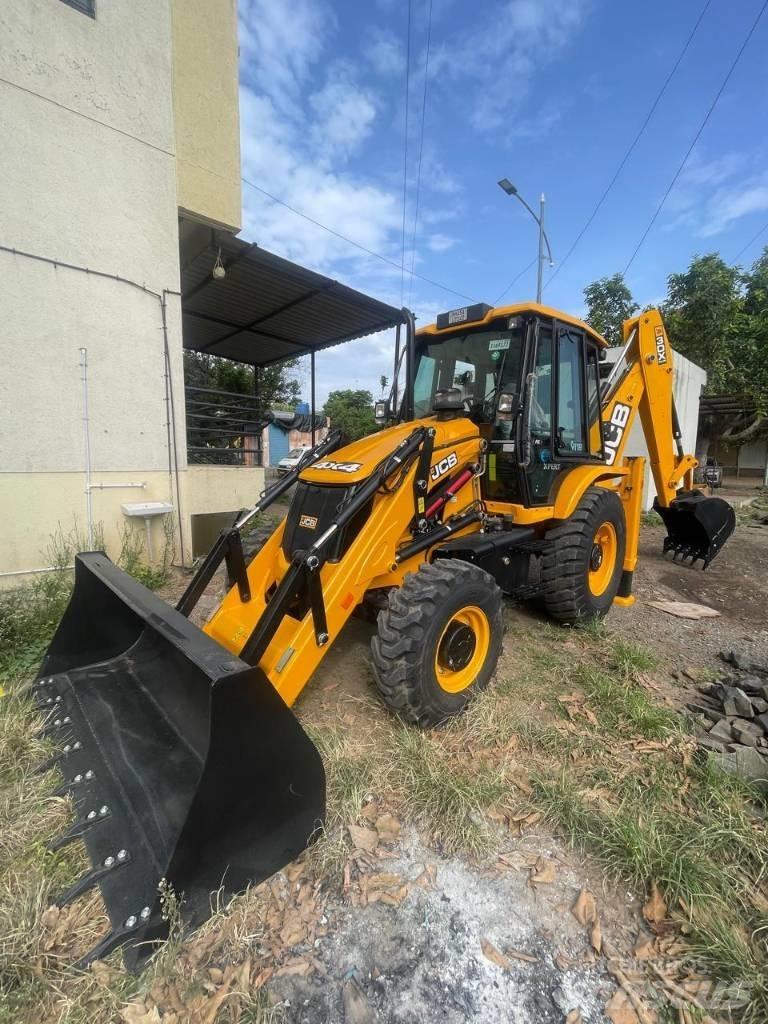 JCB 3 CX Kaivurikuormaajat