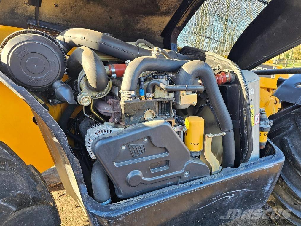 JCB 526-56 Agri Maatalouskurottajat