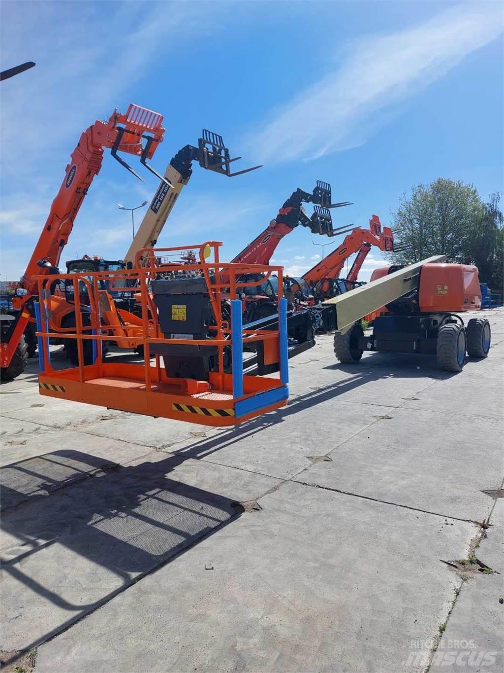 JLG 660SJ Teleskooppipuominostimet