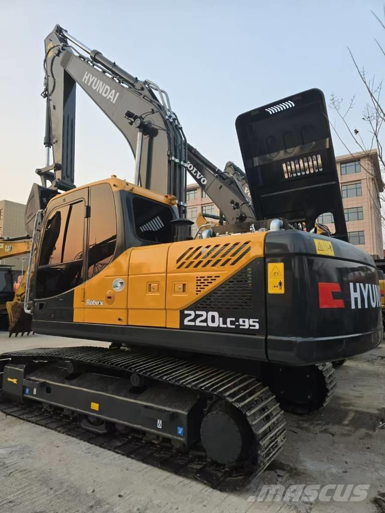 Hyundai 220-9 Midikaivukoneet 7t - 12t