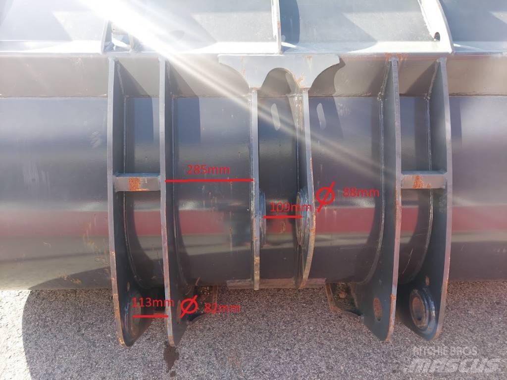 CASE 721 F Kauhat