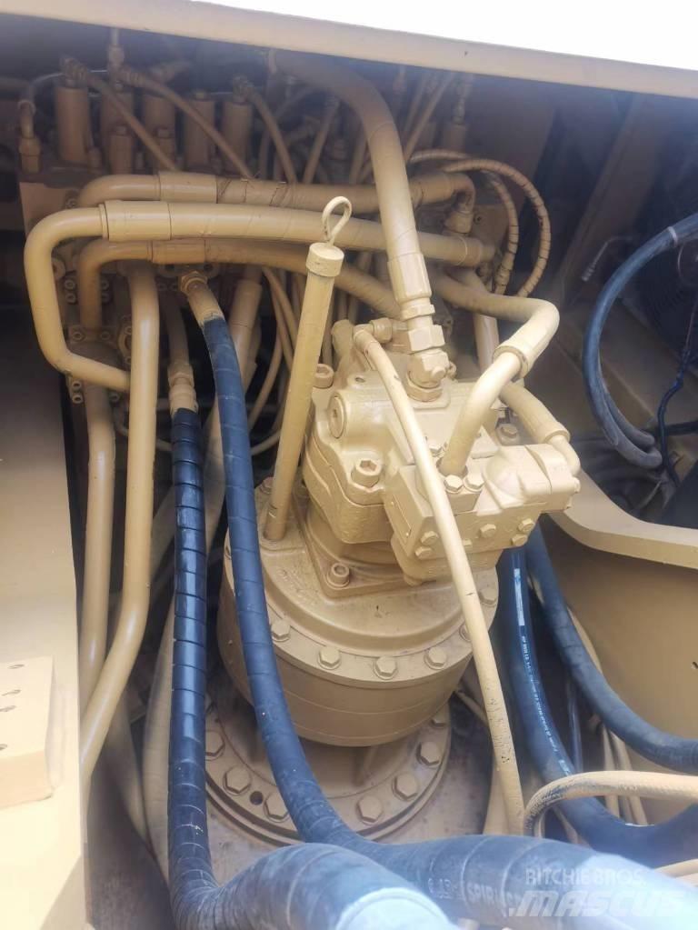 CAT 330 D Telakaivukoneet