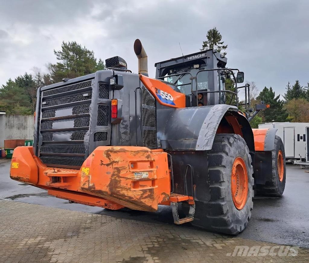 Hitachi ZW 550 Pyöräkuormaajat