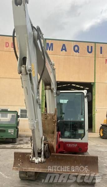 Takeuchi TB 250 Minikaivukoneet < 7t
