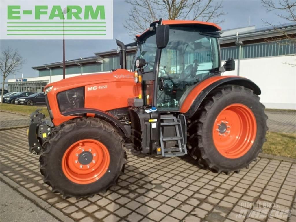 Kubota m6-122 Traktorit