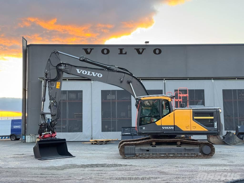Volvo EC 250 EL Telakaivukoneet