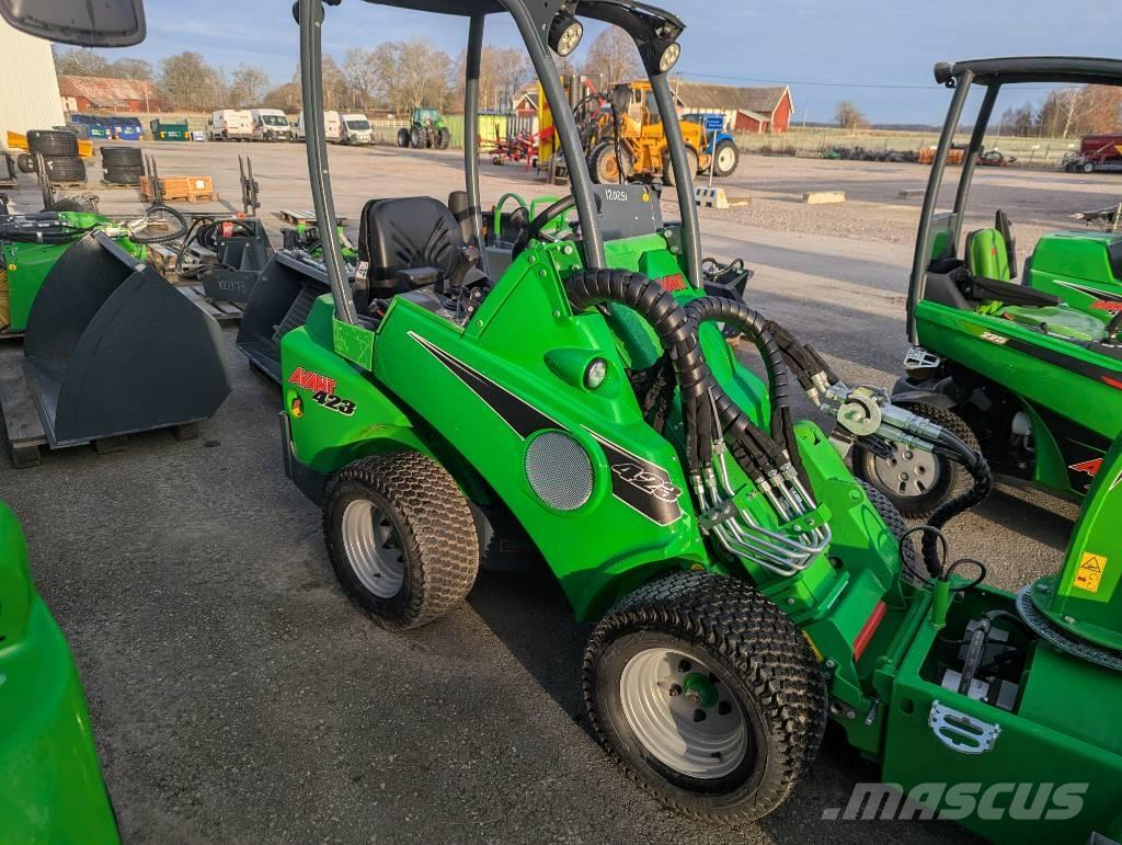 Avant 423 Liukuohjatut kuormaajat