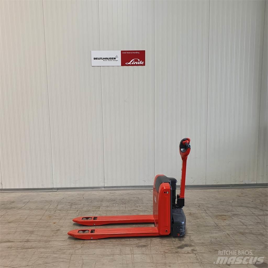 Linde MT15 Lavansiirtotrukit