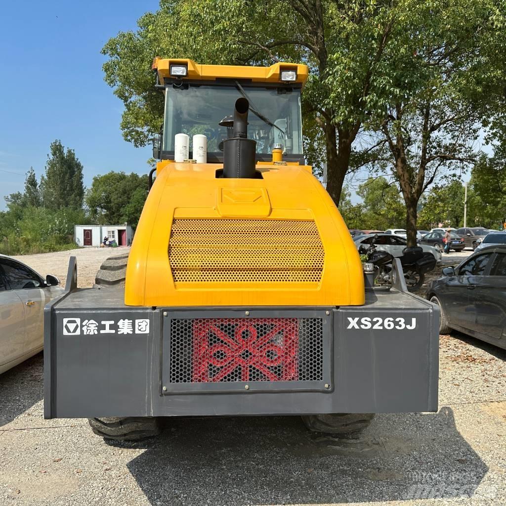 XCMG XS263J Yksivalssijyrät