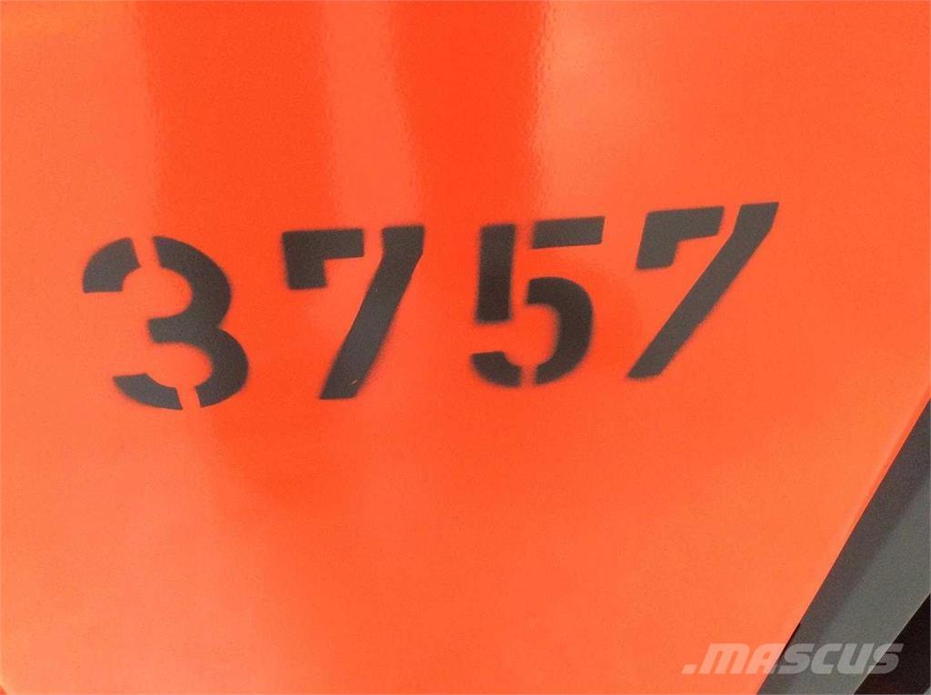 Linde L16 Ajettavat pinoamisvaunut
