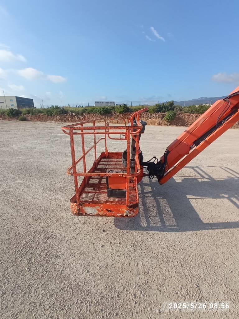JLG 860 SJ Teleskooppipuominostimet