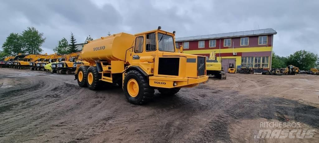 Volvo A 25 C 6x6 Dumpperit