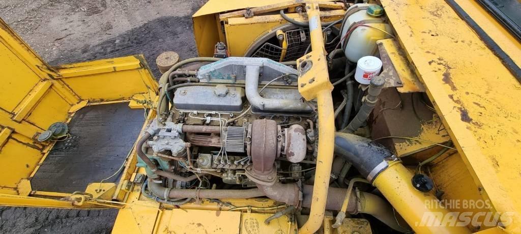 Volvo A 25 C 6x6 Dumpperit