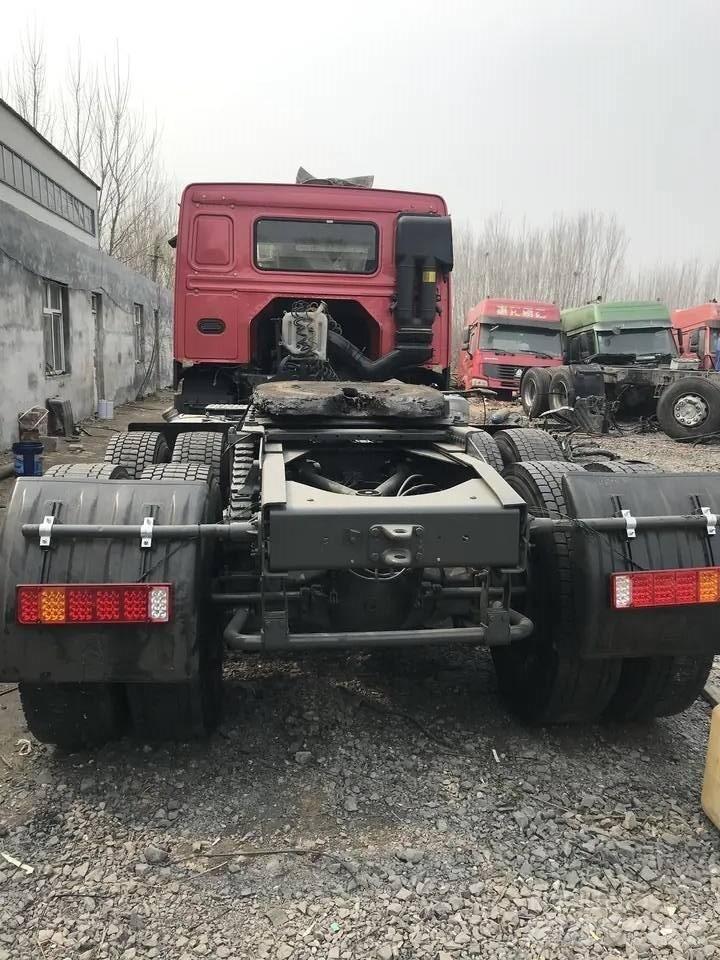 Howo 375 Vetopöytäautot