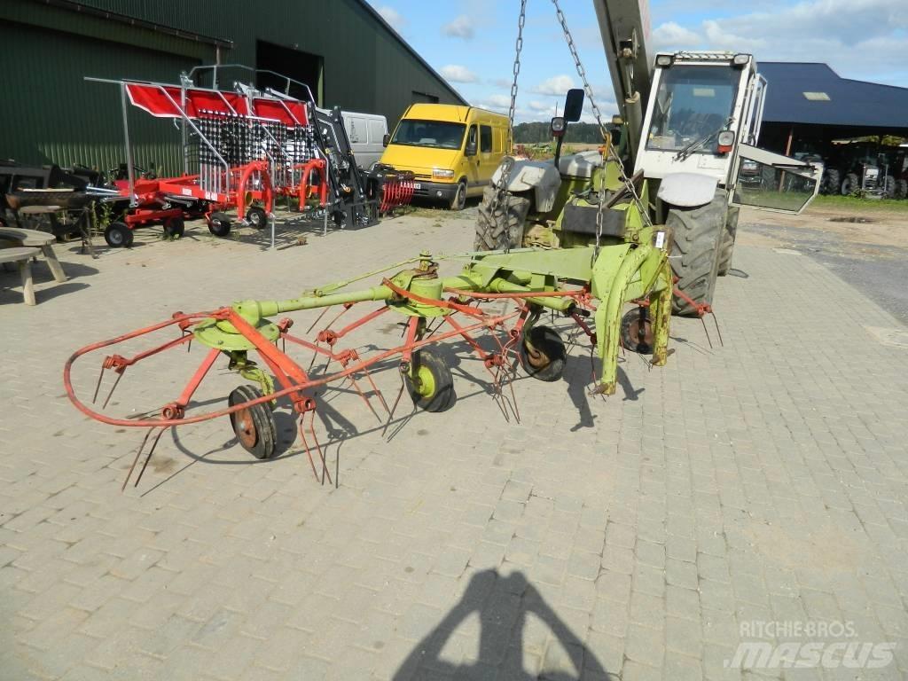 CLAAS 4 Pöyhimet ja haravat