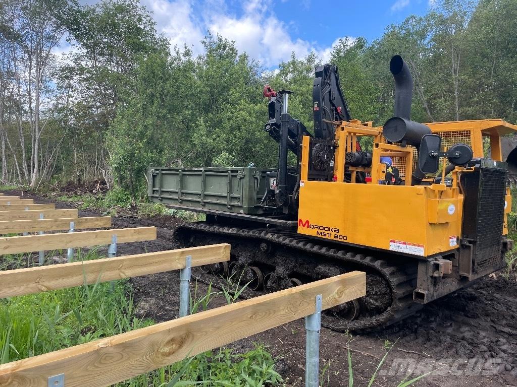 Morooka MST 800 Teladumpperit