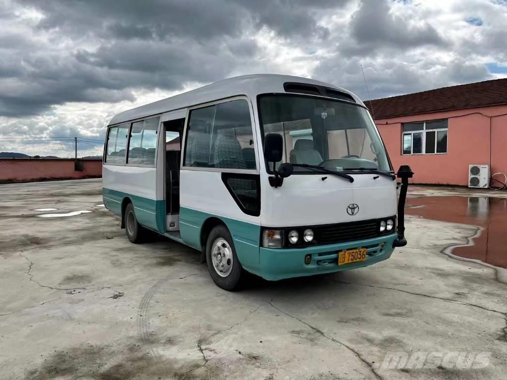 Toyota Coaster Bus Minibussit