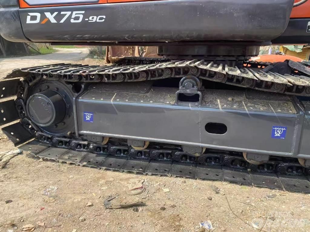 Doosan DX 75-9 C Midikaivukoneet 7t - 12t