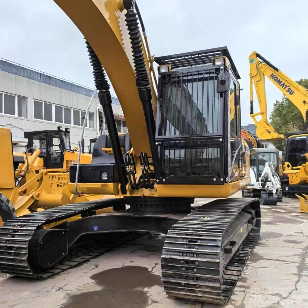 CAT 320 D L Telakaivukoneet