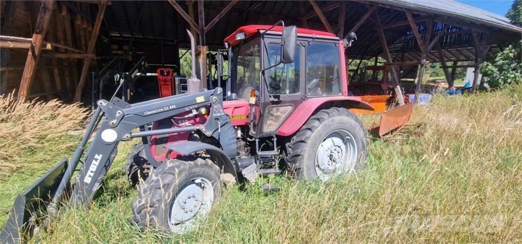Belarus MTS 820 + FL Traktorit