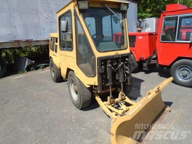 Trackless MT5T Muut tie- ja lumikoneet