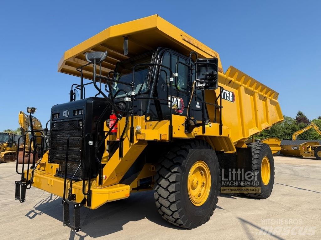 CAT 775 G Maansiirtoautot
