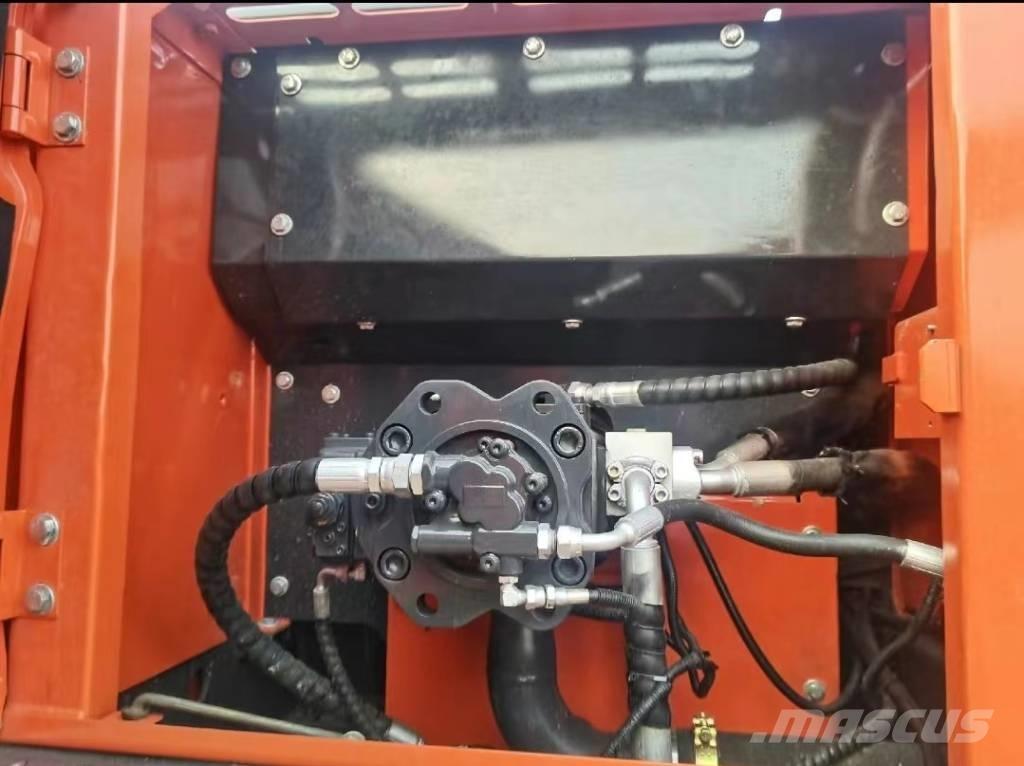 Doosan DX255 Telakaivukoneet