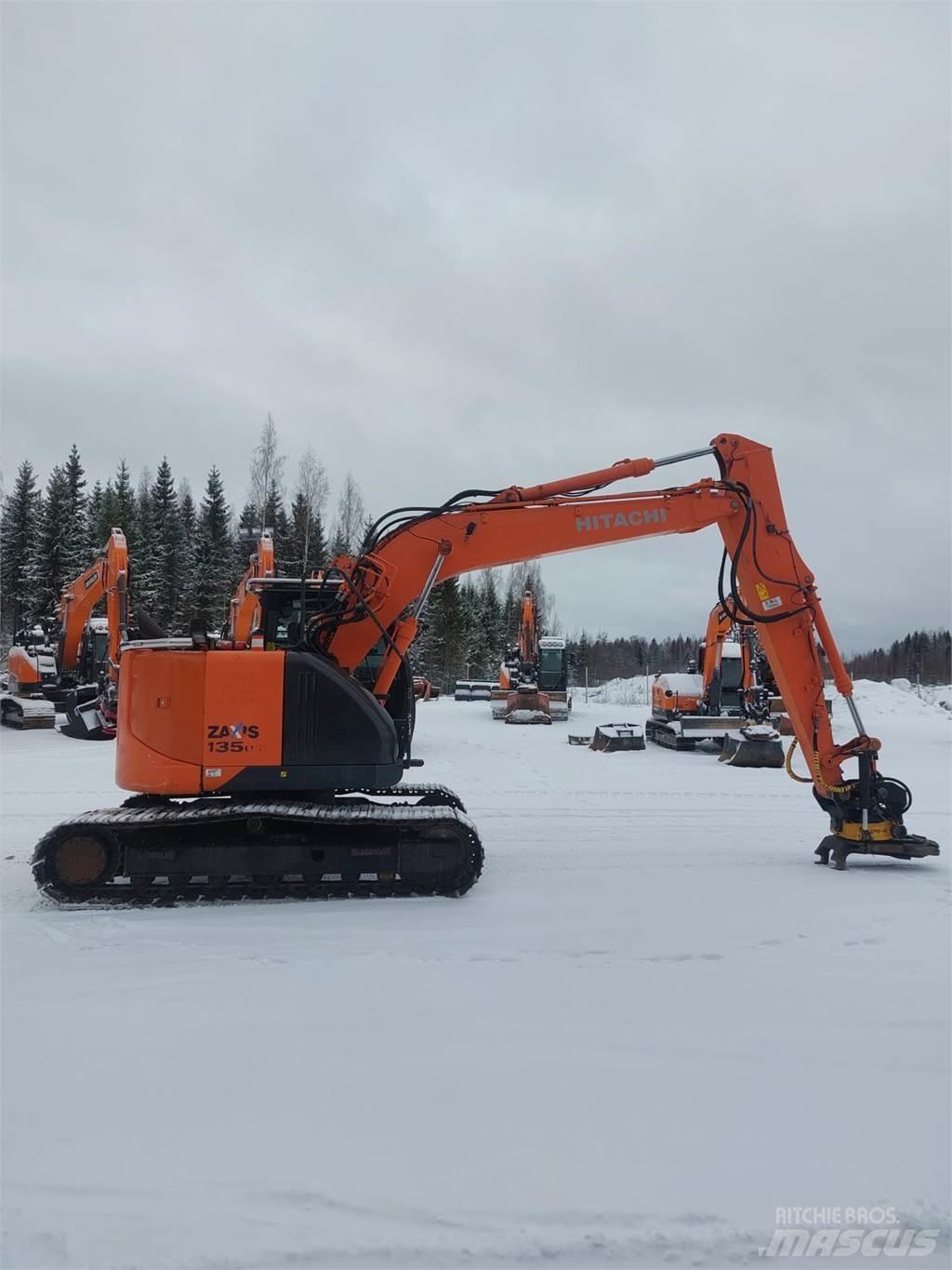 Hitachi ZX135US-5B Telakaivukoneet