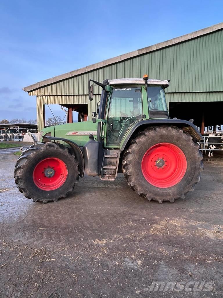 Fendt 716 Vario Com1 Traktorit