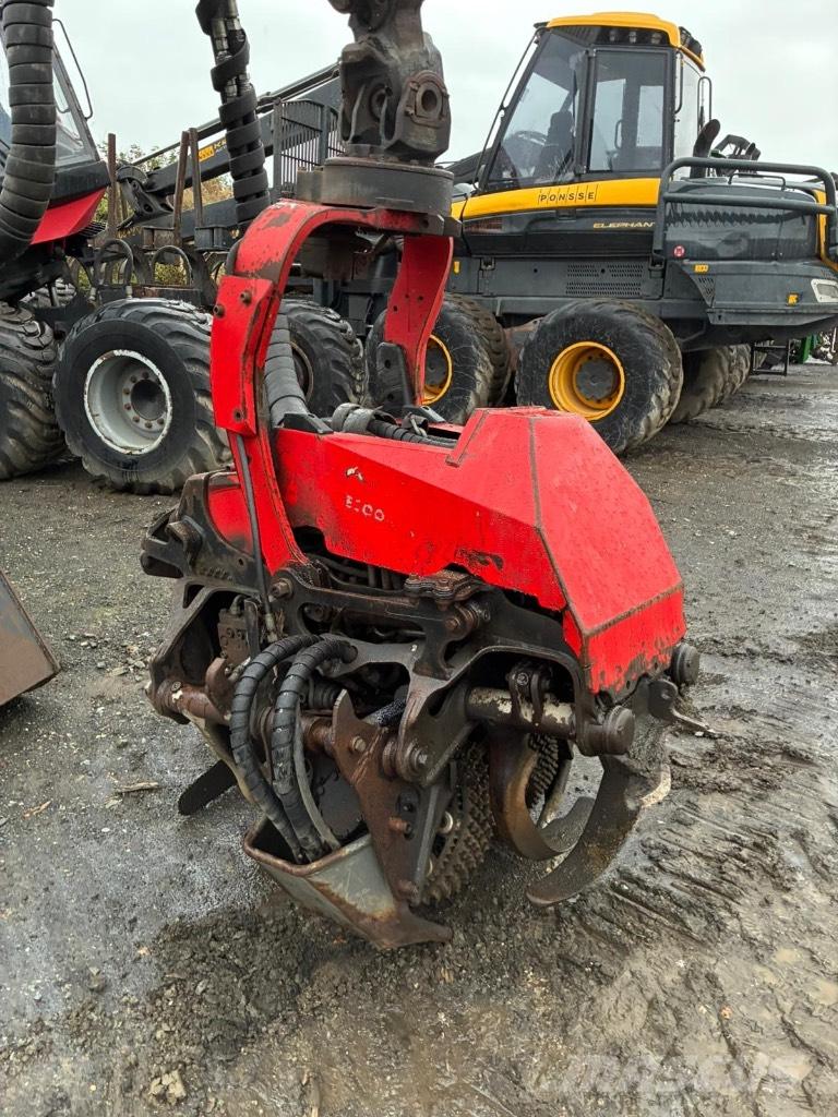 Komatsu 911.5 Harvesterit