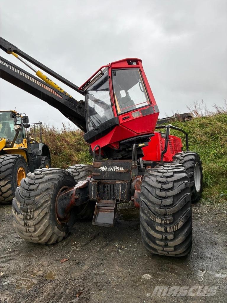 Komatsu 911.5 Harvesterit