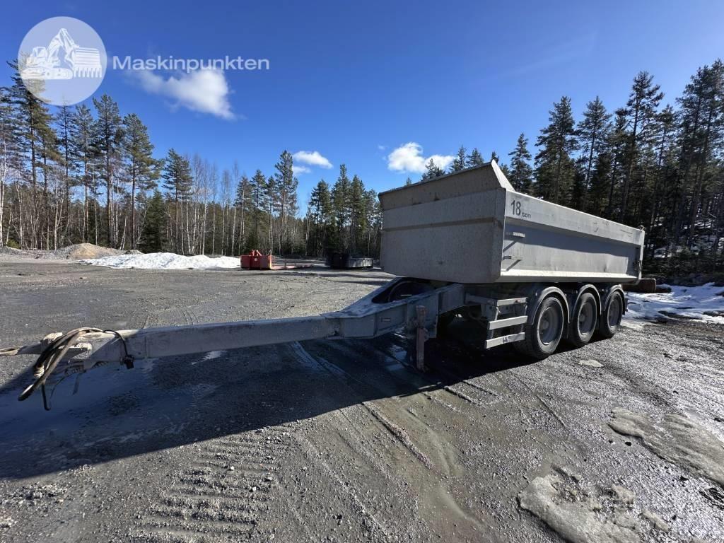  Wagnfabriken TW-24 Sora- ja kippiperävaunut