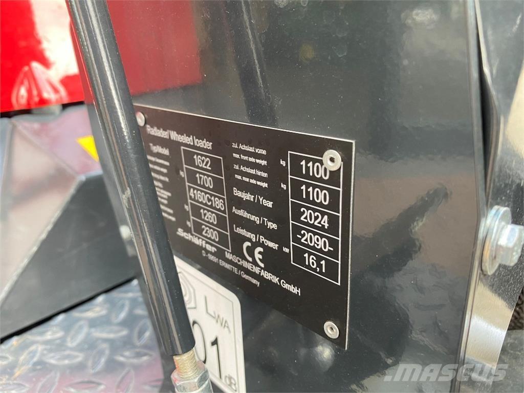 Schäffer 1622 Pyöräkuormaajat