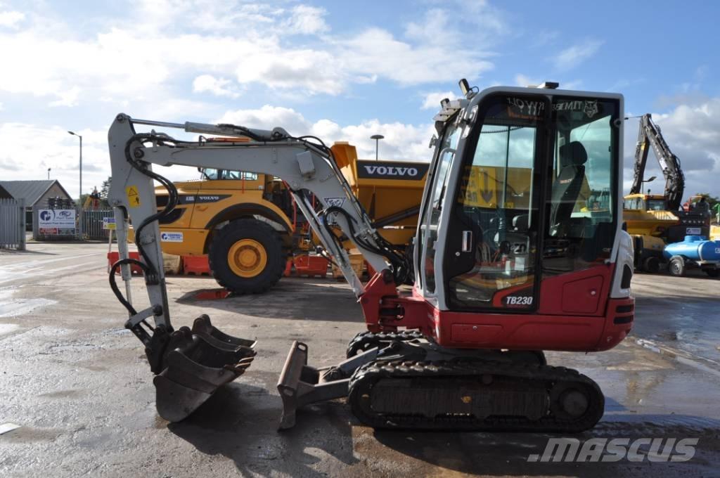 Takeuchi TB 230 Minikaivukoneet < 7t