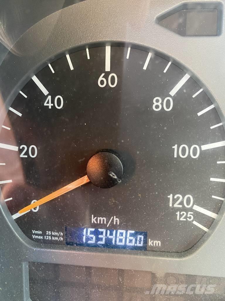 Bison TKA 28 KS Nostolava-autot