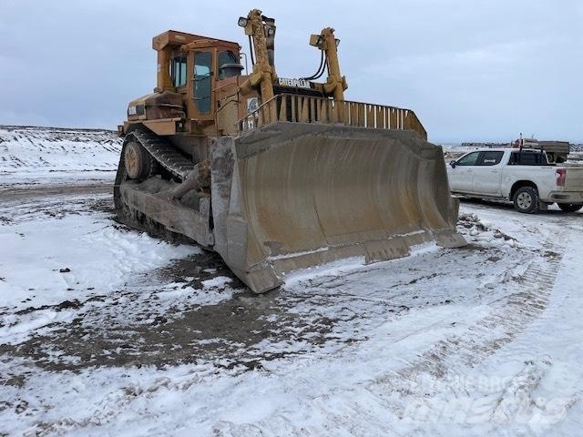 CAT D10N Telaketjupuskutraktorit