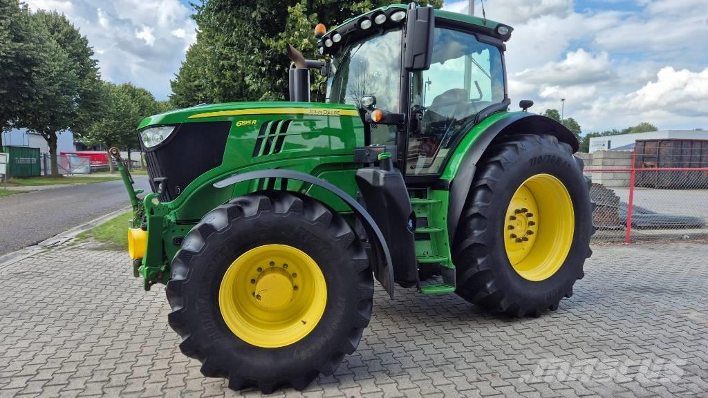 John Deere 6195 R Traktorit