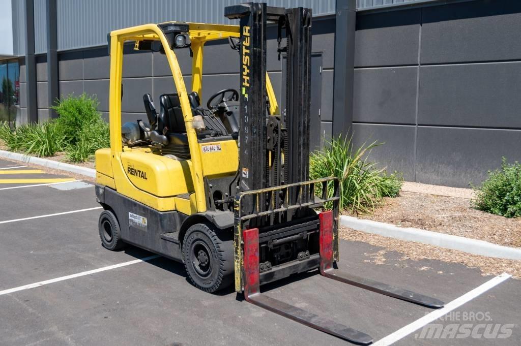Hyster H2.5CT Nestekaasutrukit