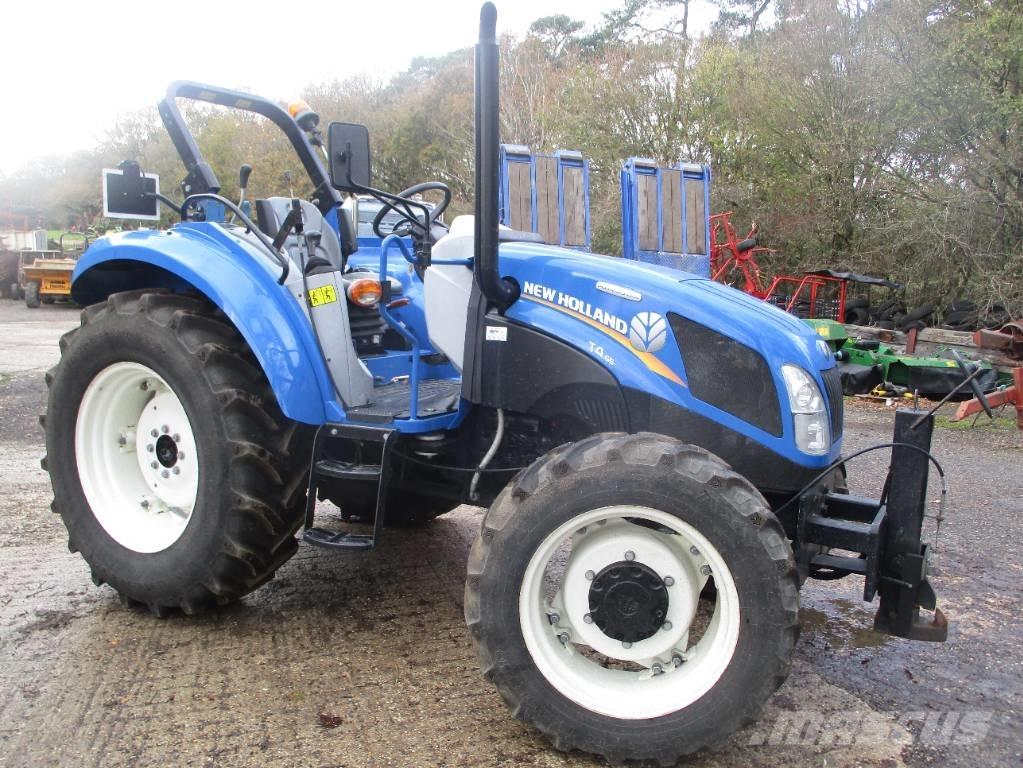 New Holland T 4.65 Traktorit