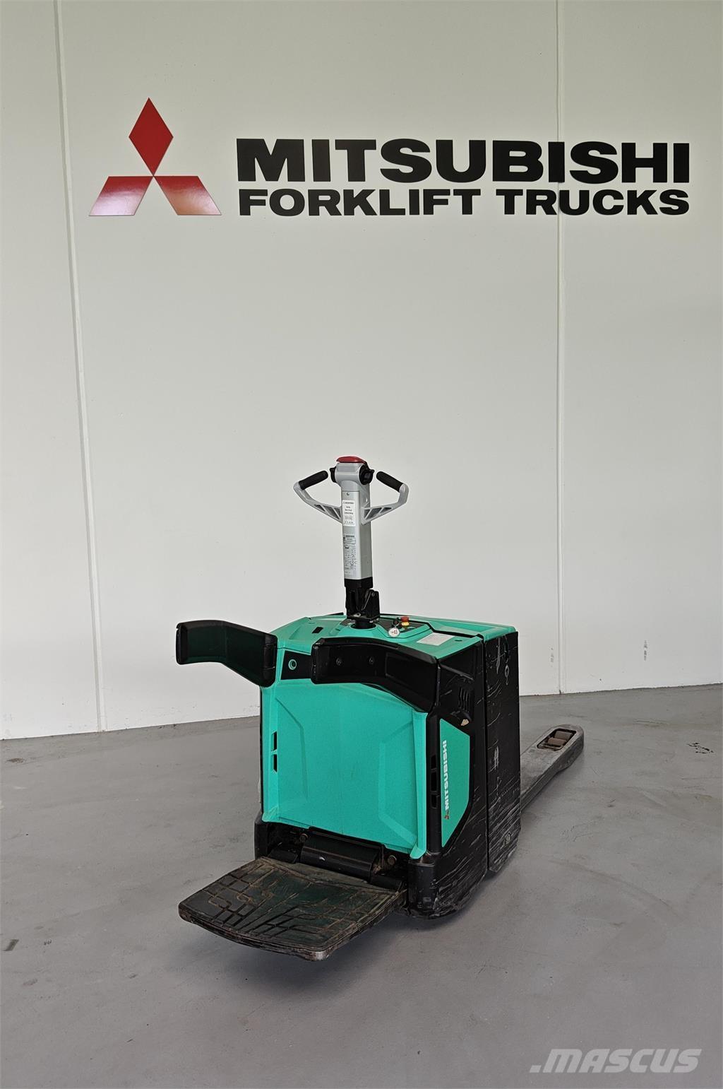 Mitsubishi PBV20N2 Lavatrukit