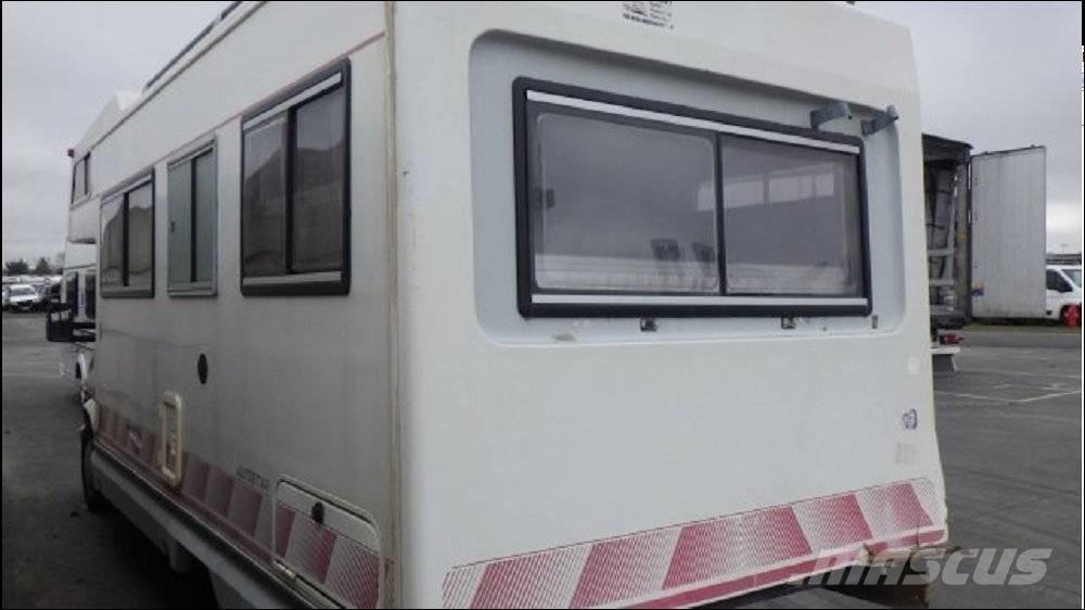 Peugeot J5 Asuntoautot ja asuntovaunut