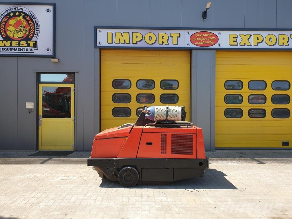 Hako Jonas 1700 Lakaisukoneet